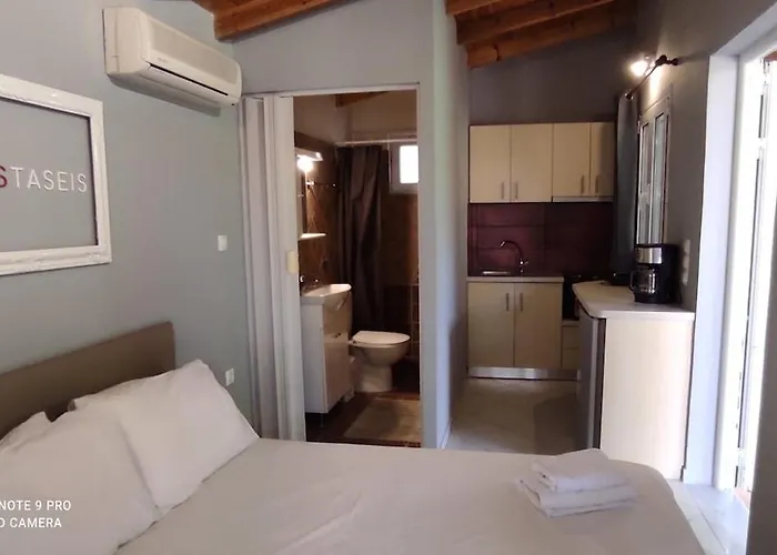 Lea's Ferienhaus Kourouta