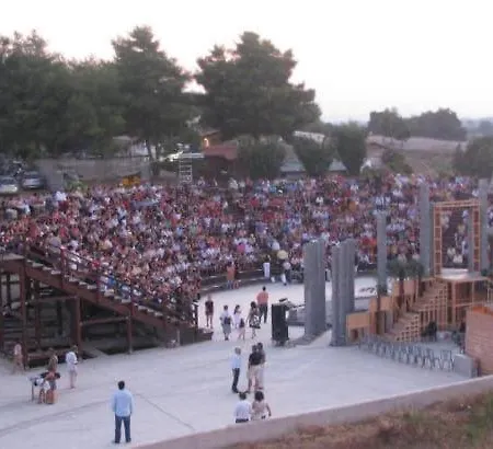 Lea's * Κουρούτα