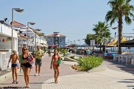 Lea's Σπίτι διακοπών Κουρούτα